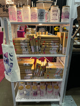 Load image into Gallery viewer, Blind Date with a Book