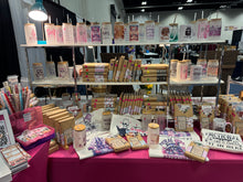 Load image into Gallery viewer, Blind Date with a Book